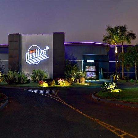Deslize Motel 4 Uberlândia المظهر الخارجي الصورة